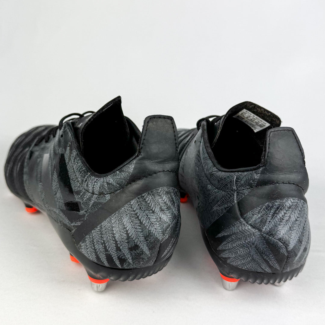 Adidas Malice SG - Core Black/Solar Orange *Pre-Owned*