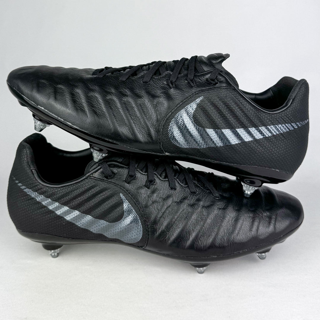 Nike Tiempo Legend VII Pro SG - Black/Black *Brand New*