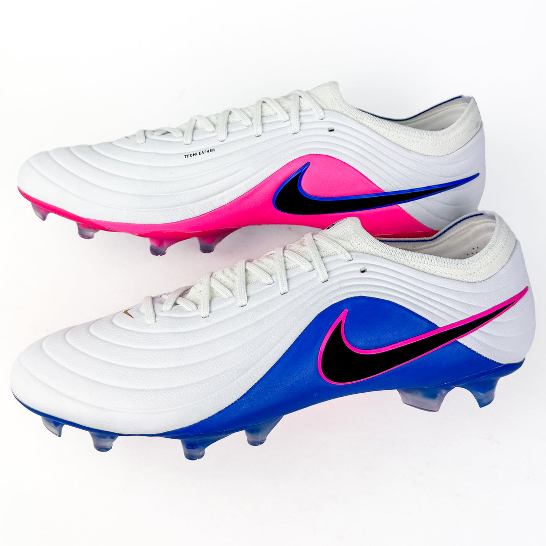 Nike Tiempo Maestro Elite FG - White/Racer Blue/Pink Blast/Black *In Box*