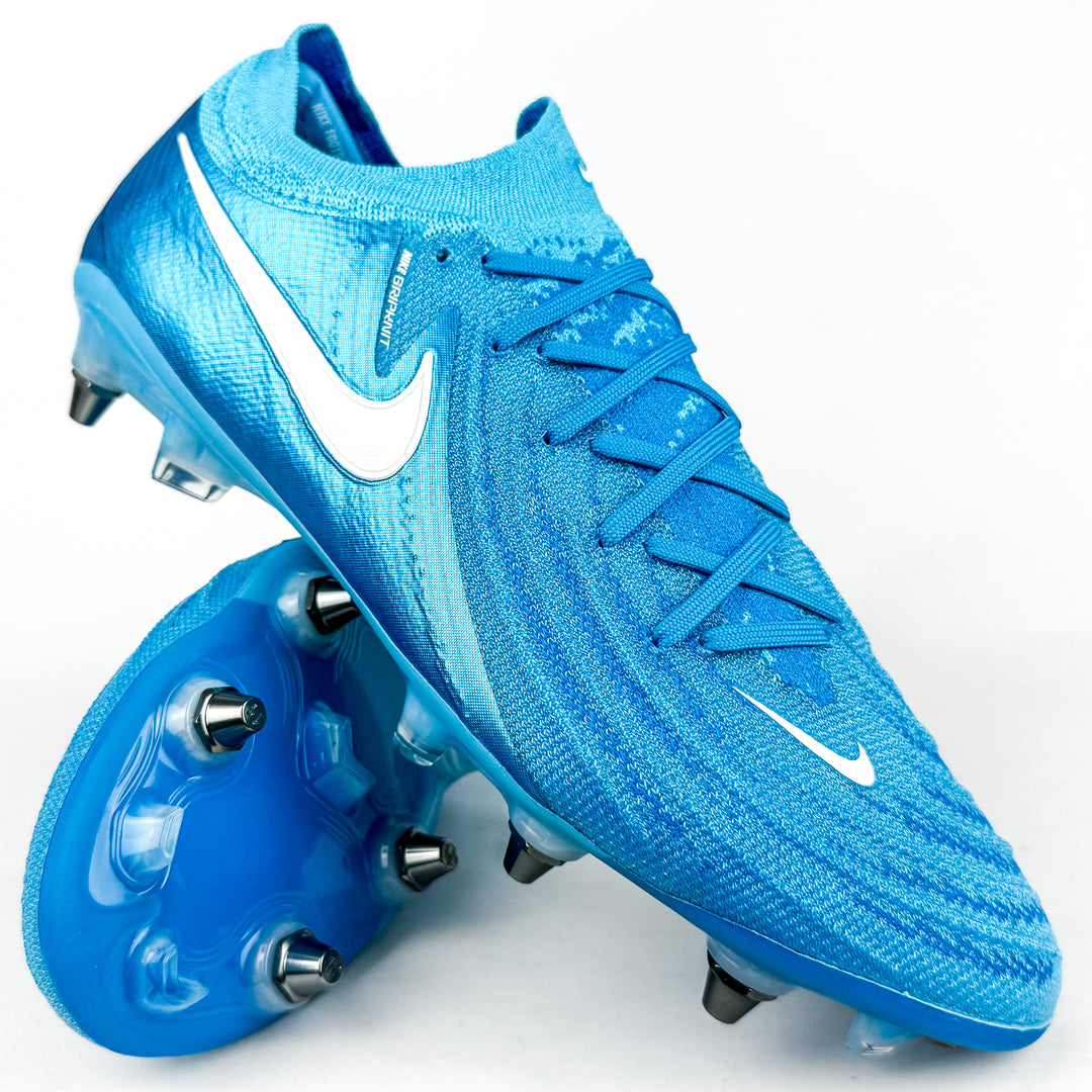 Nike Phantom Mercurial Vapor Fury Nike Mercurial Vapor Fury XII