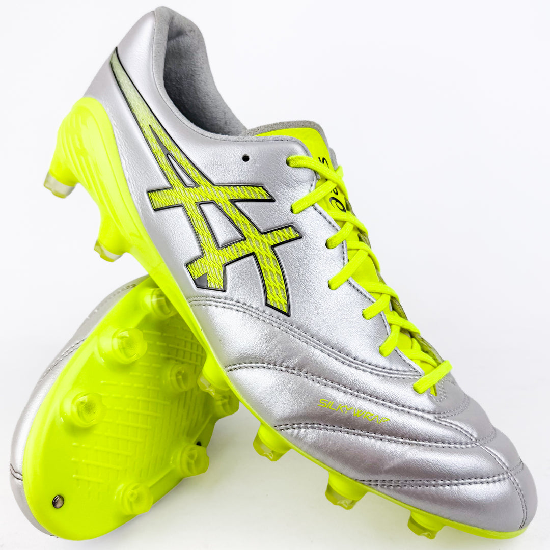 ASICS DS Light X-Fly 6 FG - Cloud Grey/Safety Yellow *Wore Once*