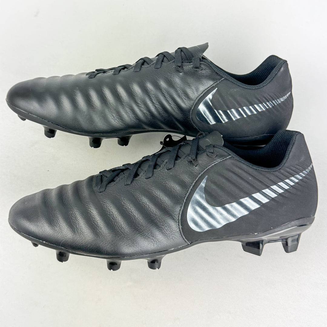 Nike Tiempo Legend VII Academy FG - Black/Black *Brand New*