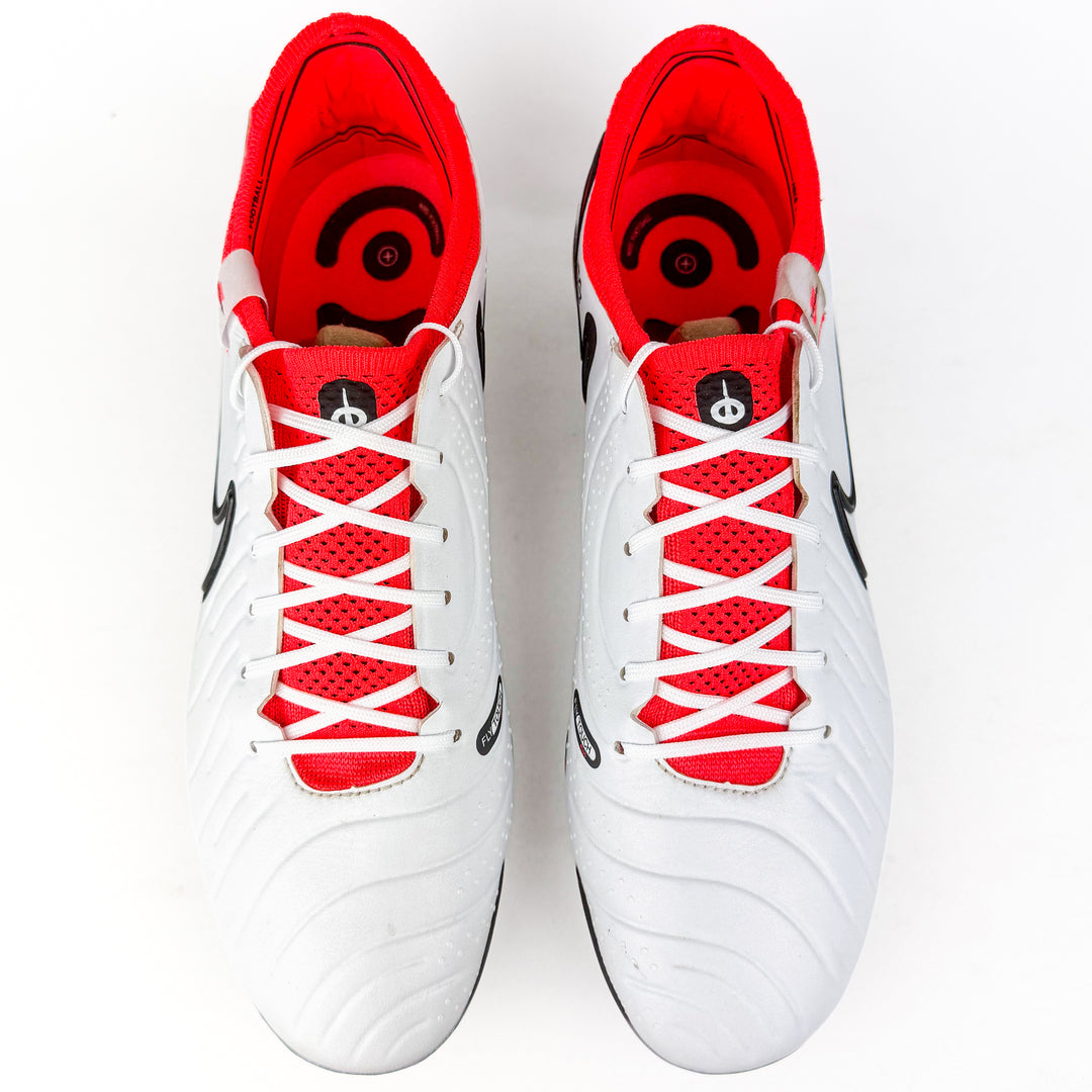 Nike Tiempo Legend 10 Elite FG - White/Hyper Crimson/Black *Pre-Owned*