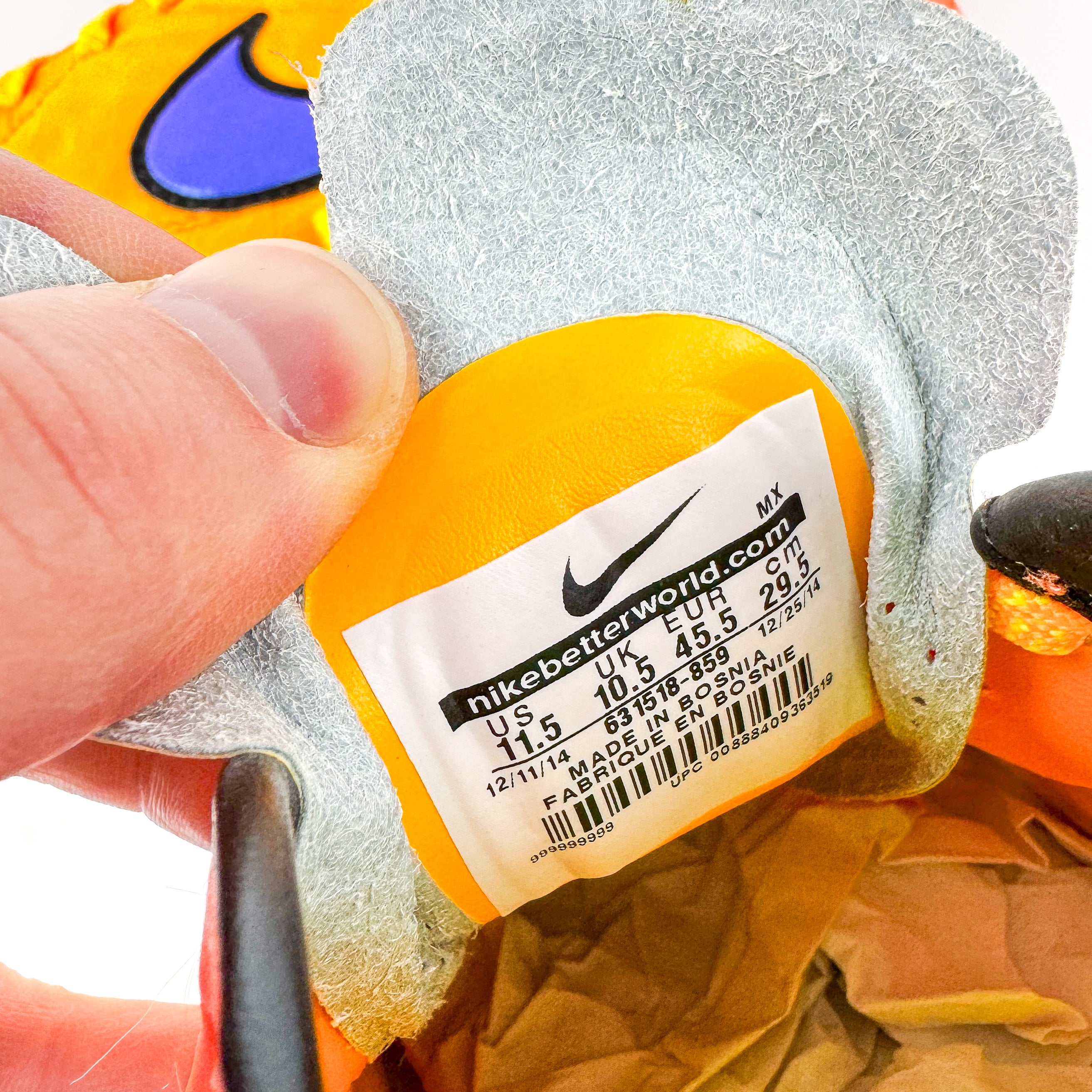 nike tiempo legend v size 10.5