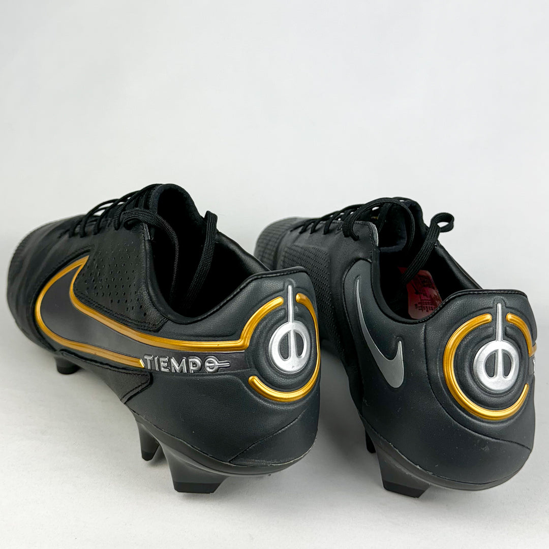 Nike Tiempo Legend 9 Pro FG - Black/Metallic Dark Grey/Gold *Wore Once*