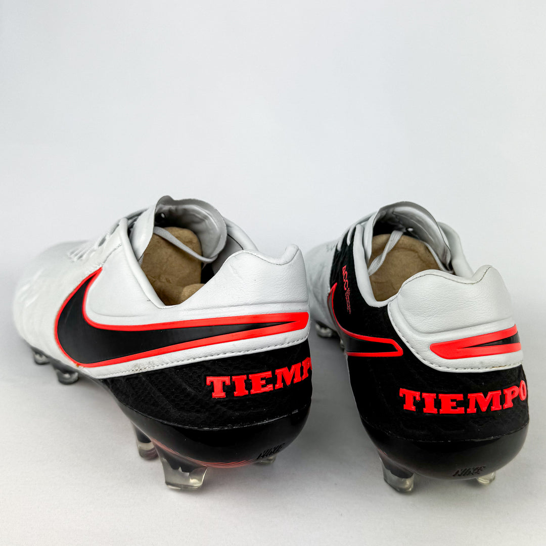 Nike Tiempo Legend VI FG - Pure Platinum/Hyper Orange/Black *Brand New*