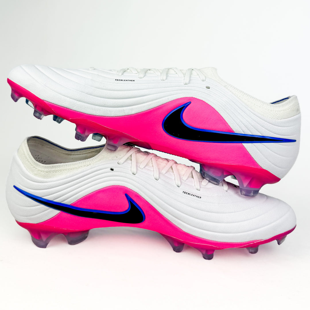 Nike Tiempo Maestro Elite FG - White/Racer Blue/Pink Blast/Black *In Box*