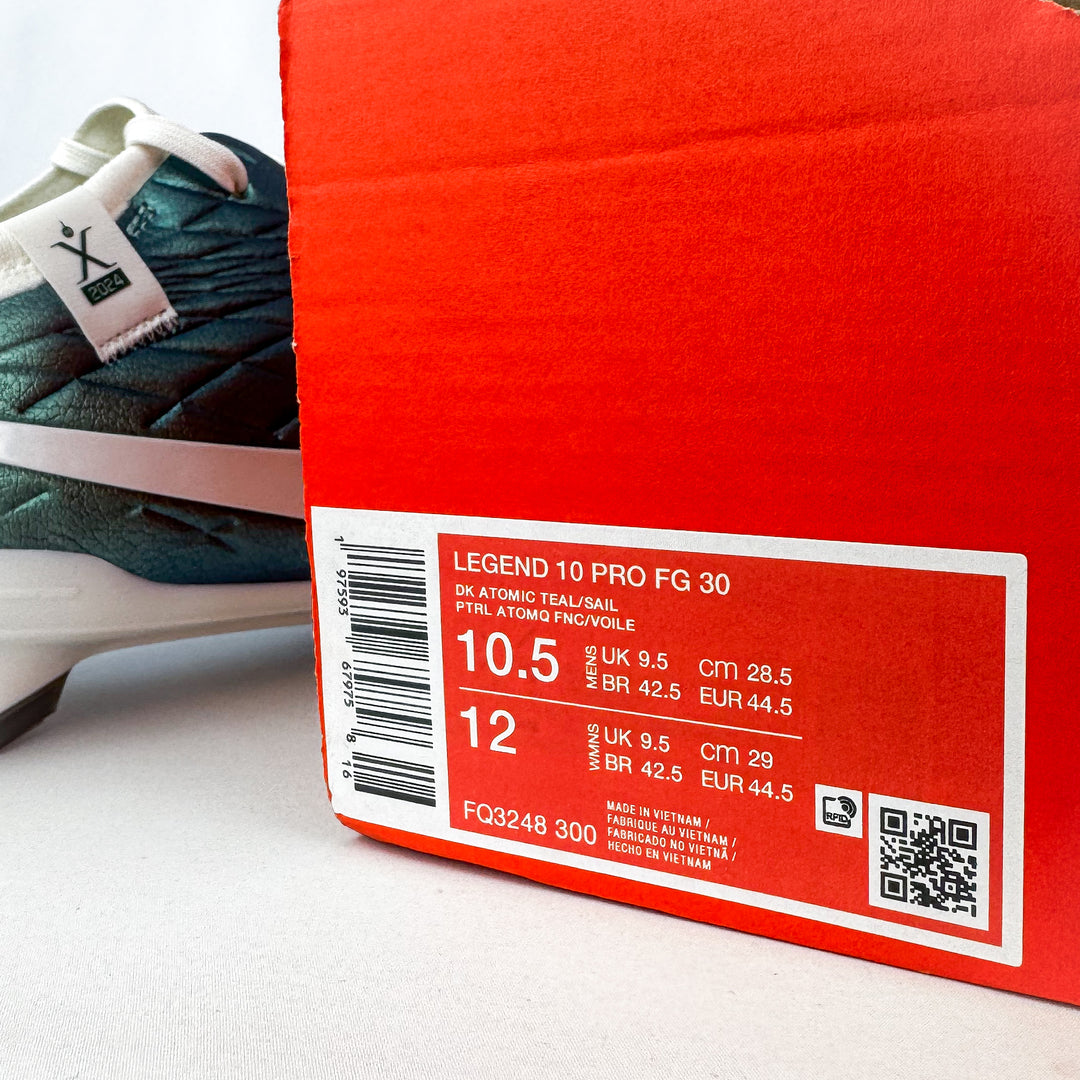 Nike Tiempo Legend 10 Pro FG x Emerald - Dark Atomic Teal/Sail *In Box*