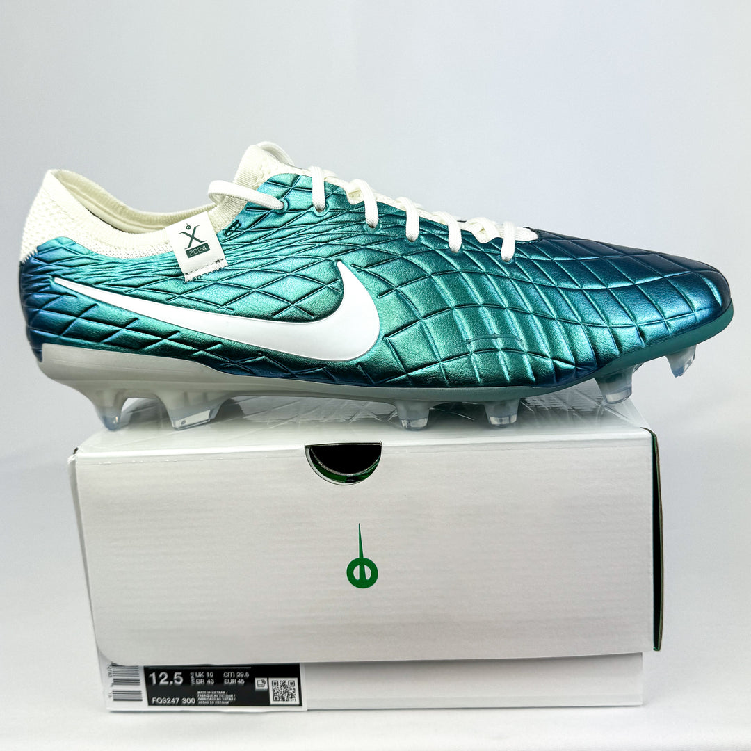 Nike Tiempo Legend 10 Elite FG x Emerald - Dark Atomic Teal/Sail *In Box*