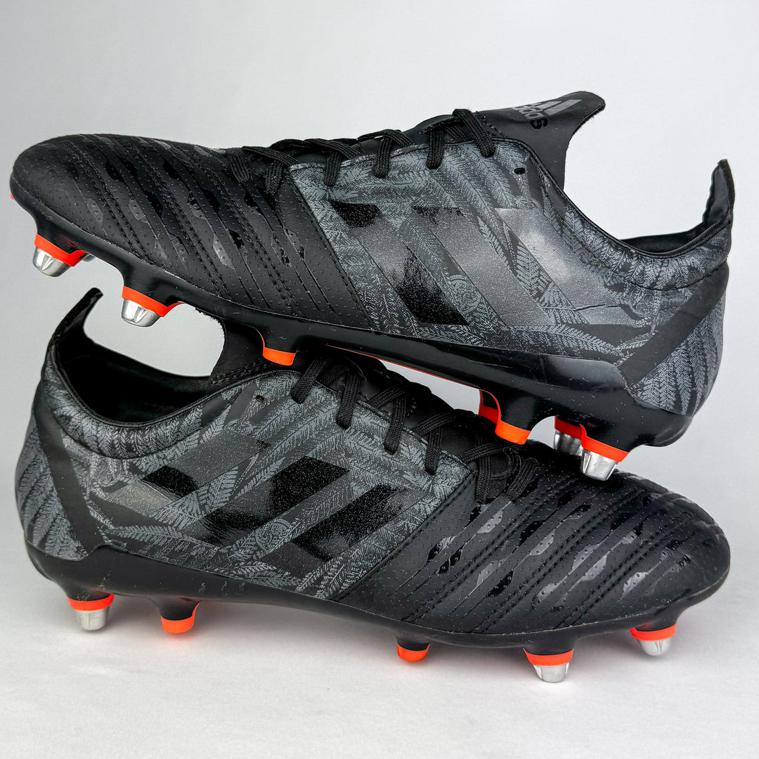 Adidas Malice SG - Core Black/Solar Orange *Pre-Owned*