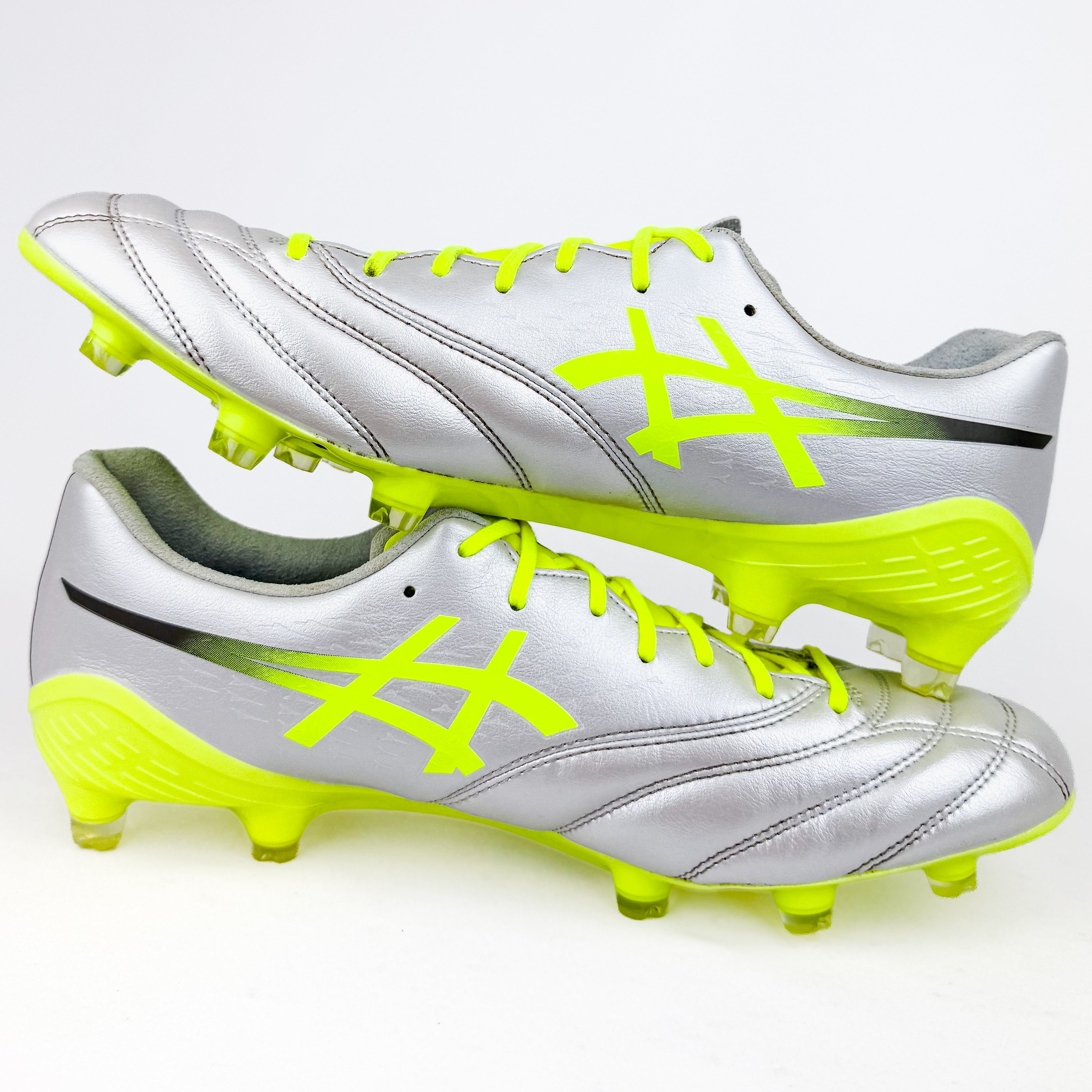 ASICS DS Light X-Fly 6 FG - Cloud Grey/Safety Yellow *Wore Once