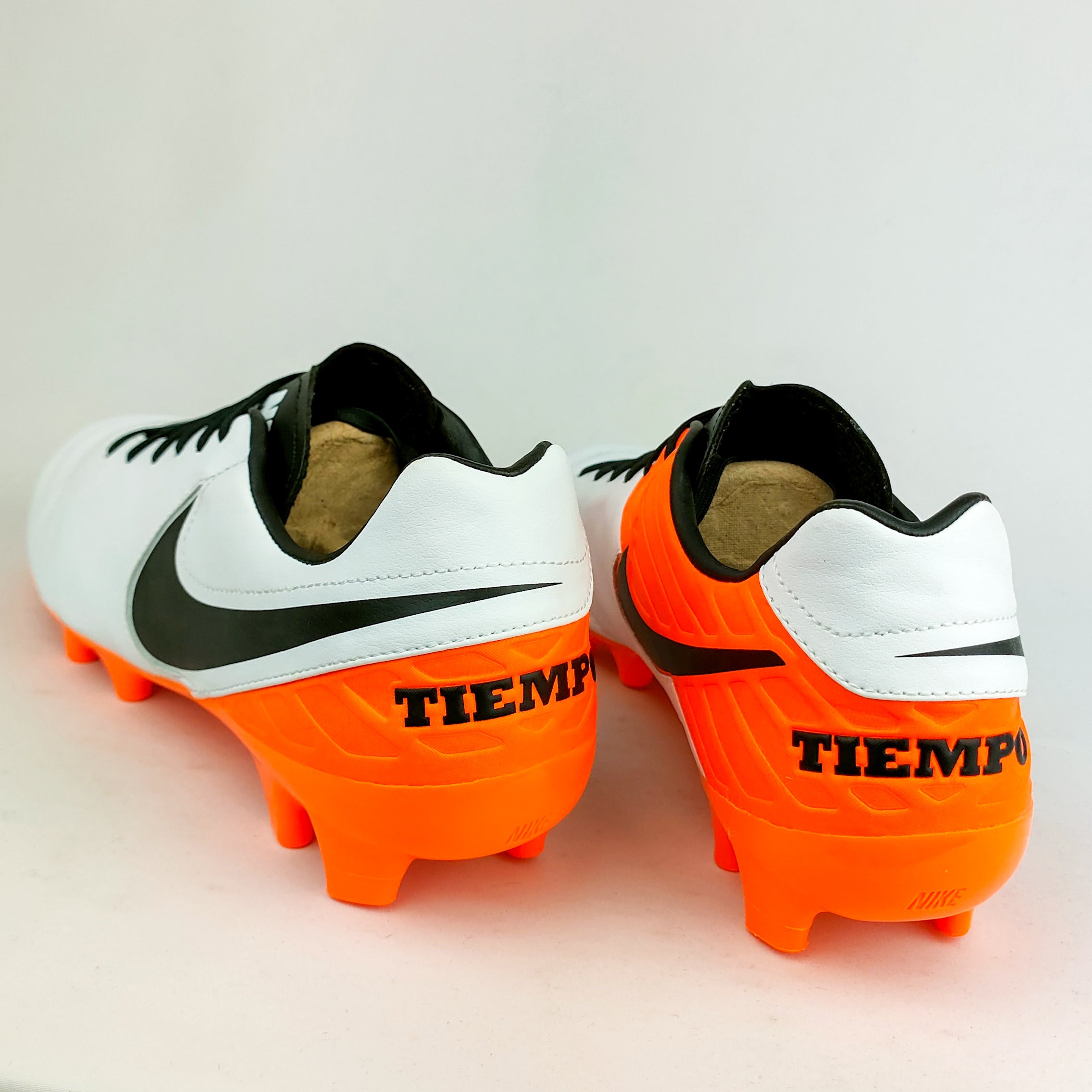 Nike tiempo legend v fashion orange white