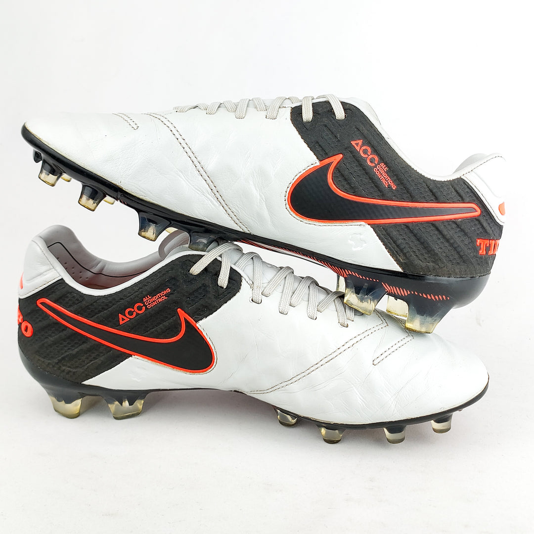 Nike Tiempo Legend VI FG - Pure Platinum/Black/ Hyper Orange *Pre-Owned*